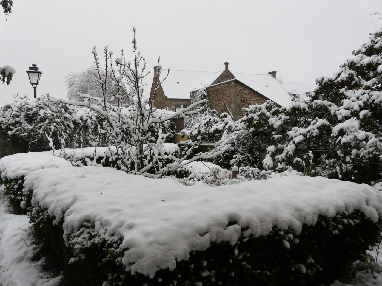 Le Clos des Anges Dingé Extérieur photo